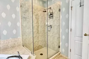 5643 Tower Hill Cir, Alexandria, VA 22315 - Photo 34
