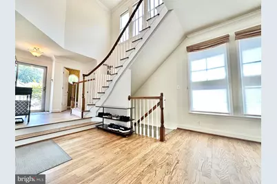 5643 Tower Hill Circle, Alexandria, VA 22315 - Photo 2