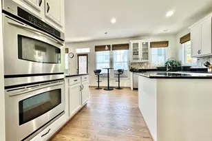 5643 Tower Hill Cir, Alexandria, VA 22315 - Photo 14