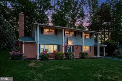 9122 Steven Irving Court, Springfield, VA 22153 - Photo 2