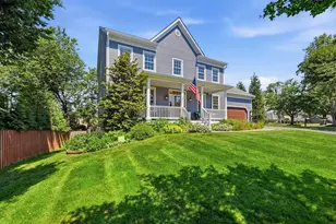 10206 Palmer Glen Ct, Oakton, VA 22124 - Photo 4