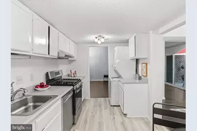 11809 Breton Court #2B, Reston, VA 20191 - Photo 12