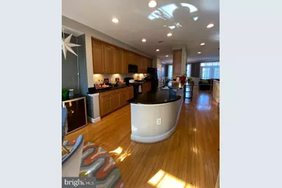 150 Herndon Mills Circle, Herndon, VA 20170 - Photo 10