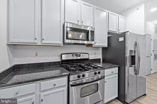 2655 Prosperity Ave, Fairfax, VA 22031 - Photo 12