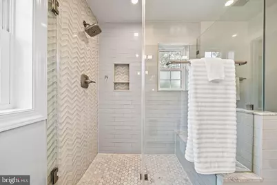 2010 Clark Place, Alexandria, VA 22308 - Photo 28