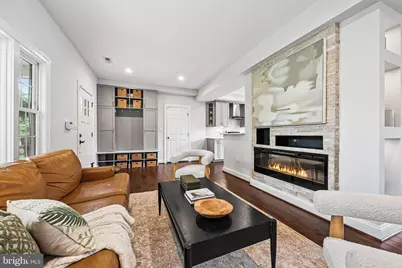 2010 Clark Place, Alexandria, VA 22308 - Photo 10