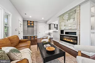 2010 Clark Pl, Alexandria, VA 22308 - Photo 10