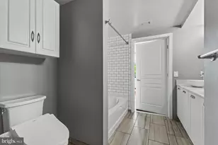 2451 Midtown Ave, Alexandria, VA 22303 - Photo 12