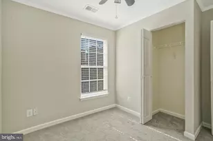 8034 Horseshoe Cottage Cir, Lorton, VA 22079 - Photo 14