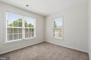 5066 Village Fountain Pl, Centreville, VA 20120 - Photo 30