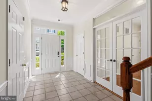 5066 Village Fountain Pl, Centreville, VA 20120 - Photo 6