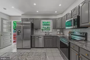 2519 E Meredith Dr, Vienna, VA 22181 - Photo 20