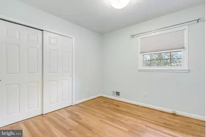 9523 Old Creek Drive, Fairfax, VA 22032 - Photo 12
