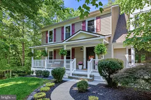 13209 Ashvale Dr, Fairfax, VA 22033 - Photo 4
