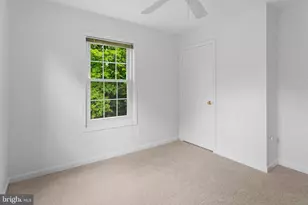 9348 McCarthy Woods Ct, Burke, VA 22015 - Photo 42