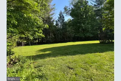 10221 Oakton Drive, Oakton, VA 22124 - Photo 2
