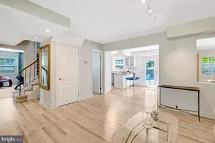 13042 Maple View Ln, Fairfax, VA 22033 - Photo 22