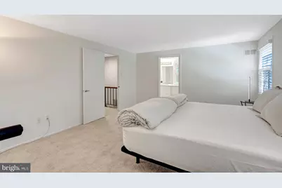 13042 Maple View Lane, Fairfax, VA 22033 - Photo 34