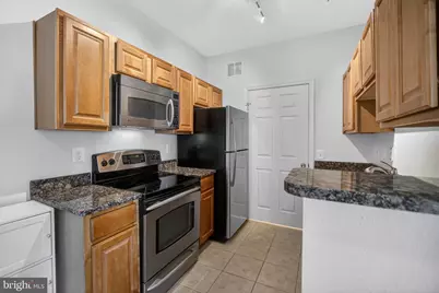 1601 Spring Gate Drive #1303, McLean, VA 22102 - Photo 8