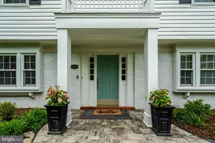 13008 Melville Ln, Fairfax, VA 22033 - Photo 6