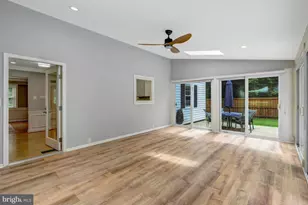 13008 Melville Ln, Fairfax, VA 22033 - Photo 44