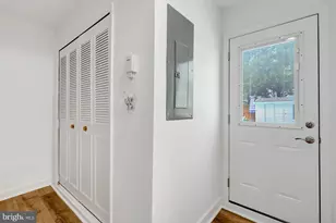 13008 Melville Ln, Fairfax, VA 22033 - Photo 42