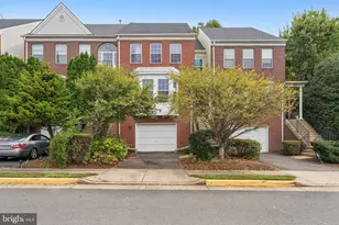 2921 Mainstone Dr, Fairfax, VA 22031 - Photo 1