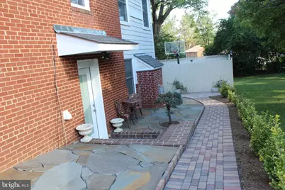 7703 Newcastle Drive, Annandale, VA 22003 - Photo 14