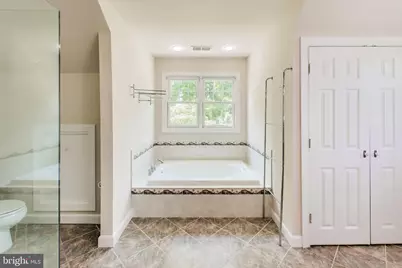 6454 Woodridge Road, Alexandria, VA 22312 - Photo 22