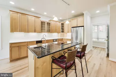 6454 Woodridge Road, Alexandria, VA 22312 - Photo 12
