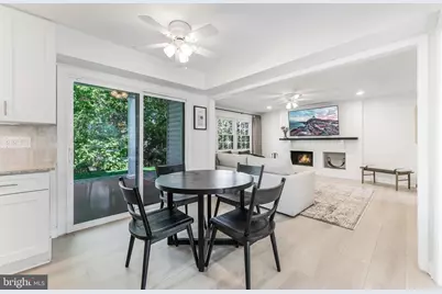 13120 Pavilion Lane, Fairfax, VA 22033 - Photo 18