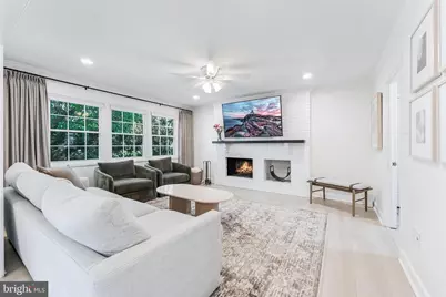 13120 Pavilion Lane, Fairfax, VA 22033 - Photo 20