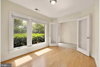 8331 Looking Glass Way, Fairfax, VA 22031 - Photo 6