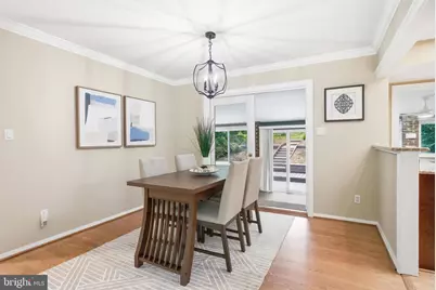 5300 Queensberry Avenue, Springfield, VA 22151 - Photo 8