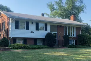 1113 Anesbury Ct, Alexandria, VA 22308 - Photo 1