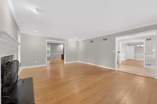6108 Wyoma Ct, Springfield, VA 22152 - Photo 8