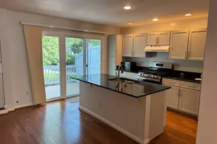 12097 Edgemere Cir, Reston, VA 20190 - Photo 10