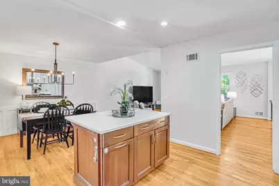 2002 Hoover Lane, Alexandria, VA 22308 - Photo 16