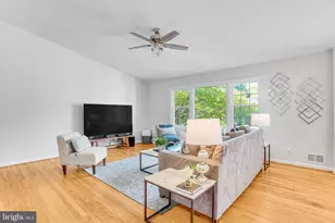 2002 Hoover Ln, Alexandria, VA 22308 - Photo 6