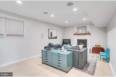 2002 Hoover Lane, Alexandria, VA 22308 - Photo 32