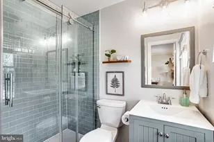 2002 Hoover Ln, Alexandria, VA 22308 - Photo 26