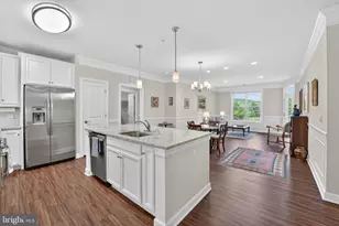 6104 Fairview Farm Dr, Alexandria, VA 22315 - Photo 6