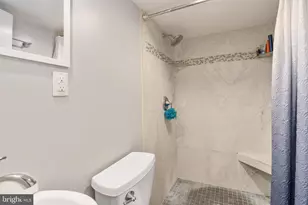 4213 Wilton Woods Ln, Alexandria, VA 22310 - Photo 36