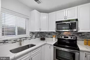 1957 Villaridge Dr, Reston, VA 20191 - Photo 10