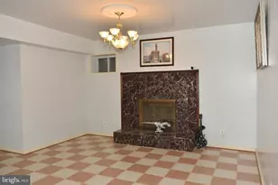 12511 Rochester Dr, Fairfax, VA 22030 - Photo 84