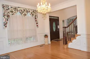 12511 Rochester Dr, Fairfax, VA 22030 - Photo 58
