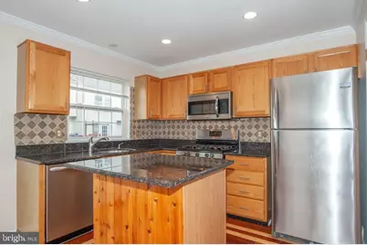 6380 Michael Robert Drive, Springfield, VA 22150 - Photo 6