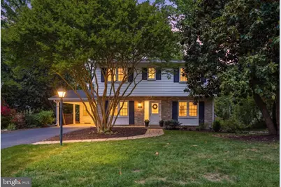 312 Broadleaf, Vienna, VA 22180 - Photo 1