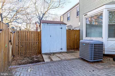 9024 Piney Grove Drive, Fairfax, VA 22031 - Photo 40