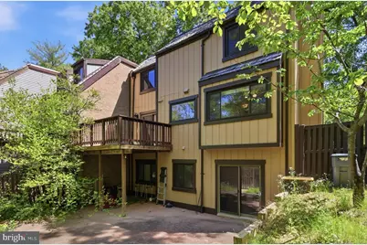 1509 Farsta Court, Reston, VA 20190 - Photo 40